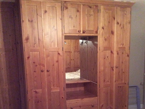 Custom Fitted Wardrobes